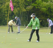 熊本ゴルフアカデミーではゴルフ場とコースのお好きな練習方法を選ぶことが出来ます。